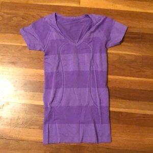 V neck size 4 lululemon shirt!